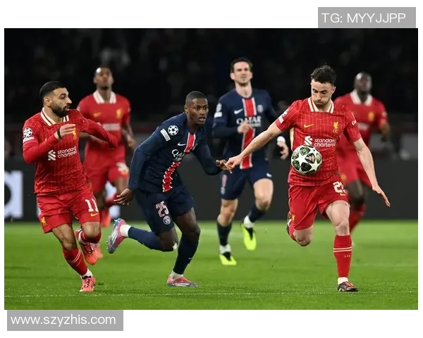 中超精彩对决曼联逆转巴黎圣日耳曼补时绝杀点燃全场激情