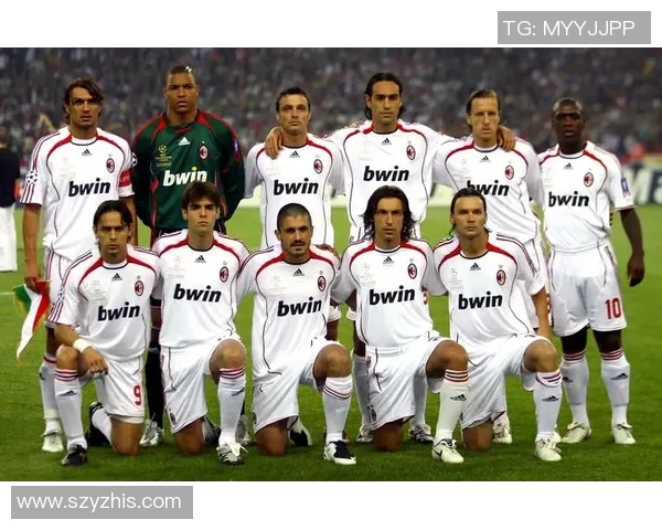 欧冠经典对决曼联与AC米兰握手言和神奇扑救成比赛焦点