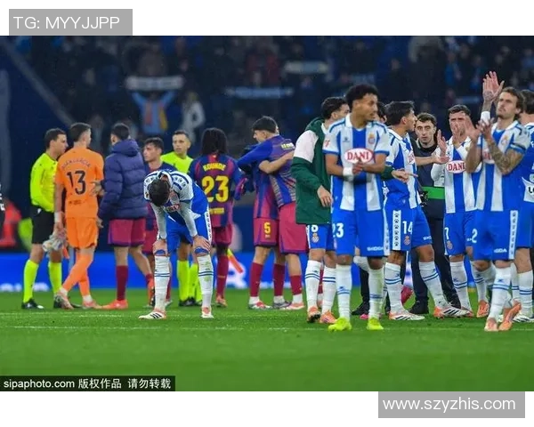 西甲激战巴萨逆转AC米兰神奇扑救引发争议判罚全场沸腾