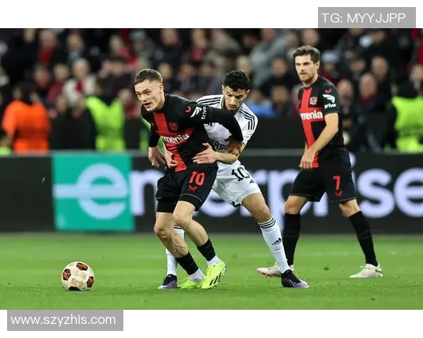 欧联杯精彩对决曼联与AC米兰1比1平局乌龙球成比赛转折点分析